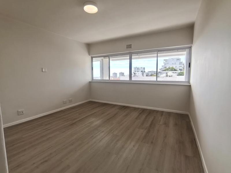 To Let 3 Bedroom Property for Rent in Sea Point Western Cape